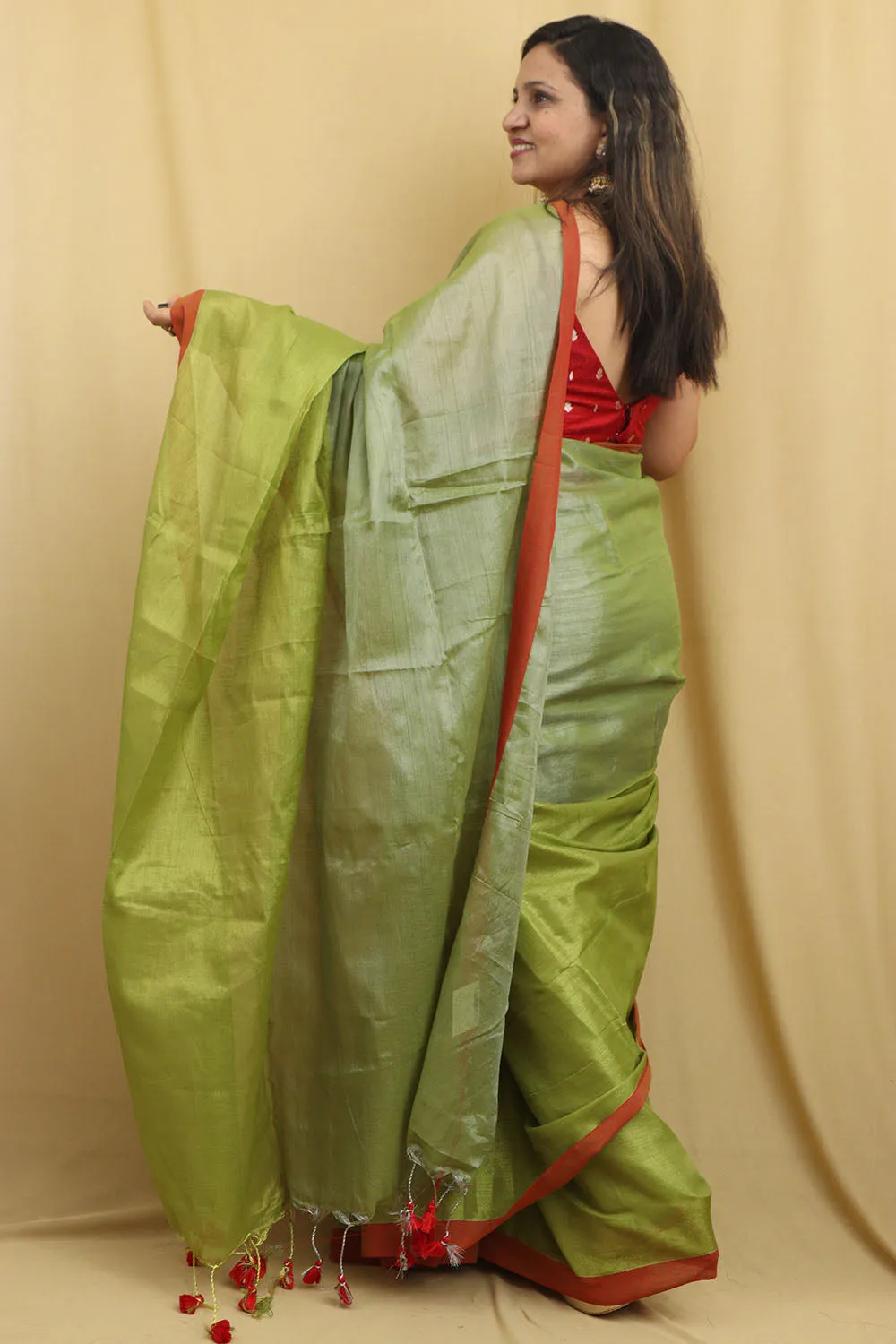 Green Bengal Plain Tissue Cotton Saree - Elegant and Stylish